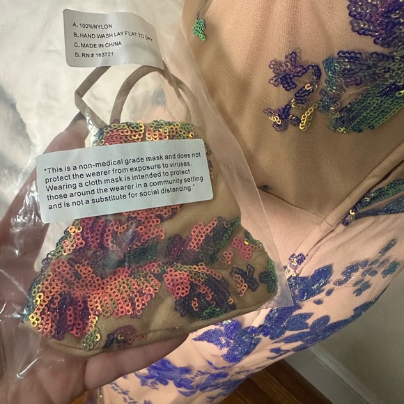 Prom Dress🤍 - Picture 3 of 3